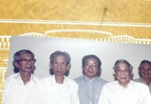 Tố Hữu-máu và hoa